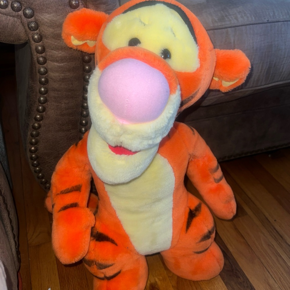 Mattel Orange and Cream Plush Tiger